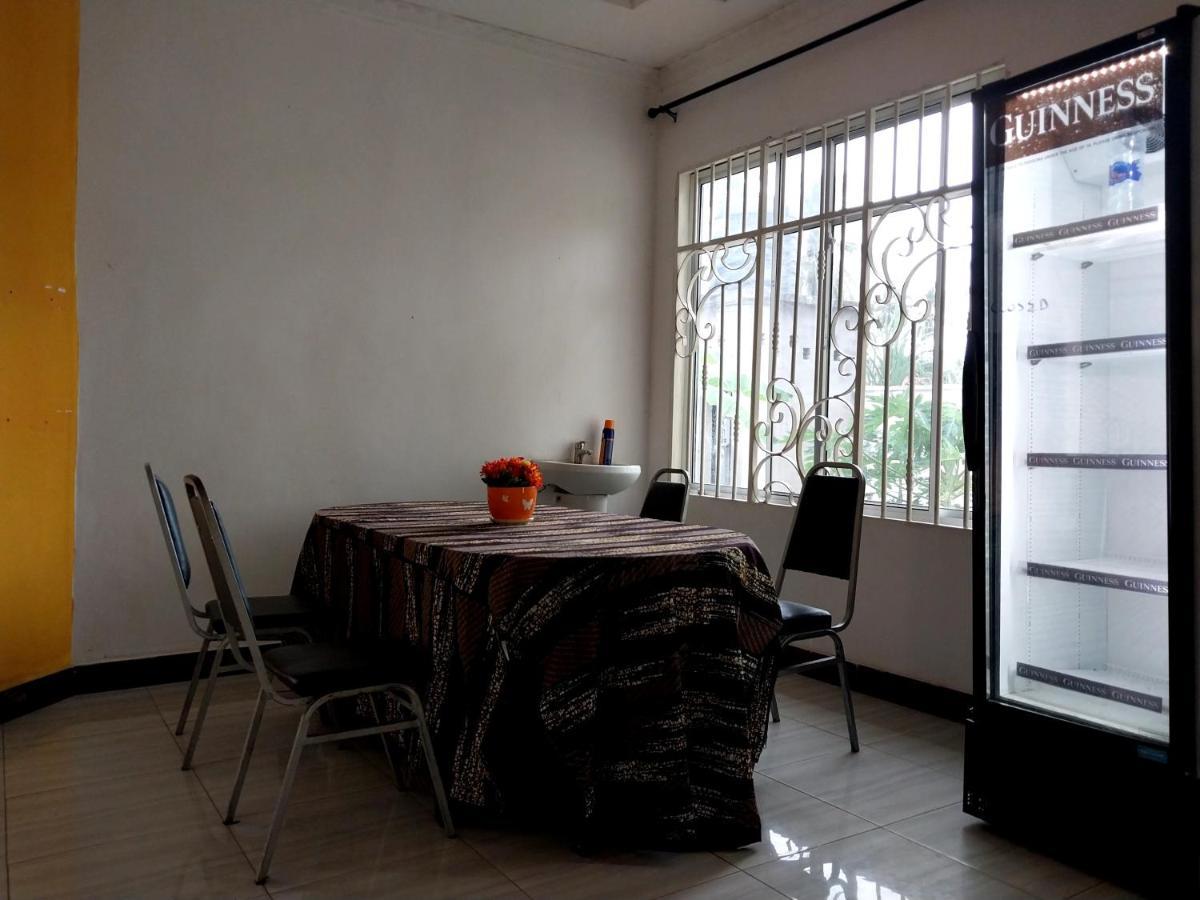 L&J Modern Backpackers Kigamboni Beach House Bed & Breakfast Dar es Salaam Exterior photo
